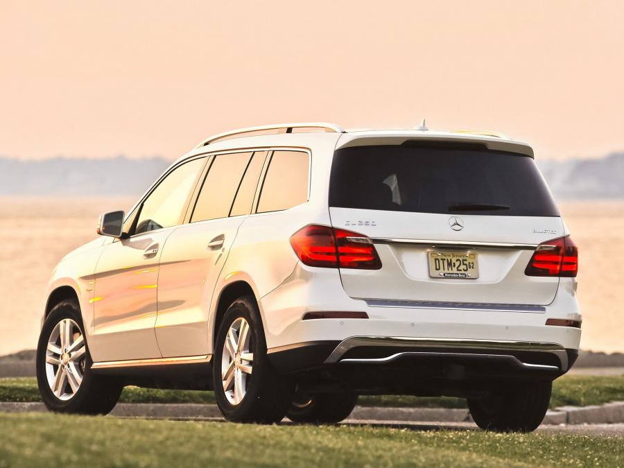  Mercedes-Benz GL350 BlueTec 2012 года  (US) (фото 15 из 26)